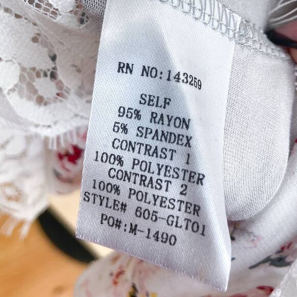 NEW Women's Gray Lace Trim Sleeveless Tank Top Large Lace Tunic Swim Coverup - Picture 6 of 6